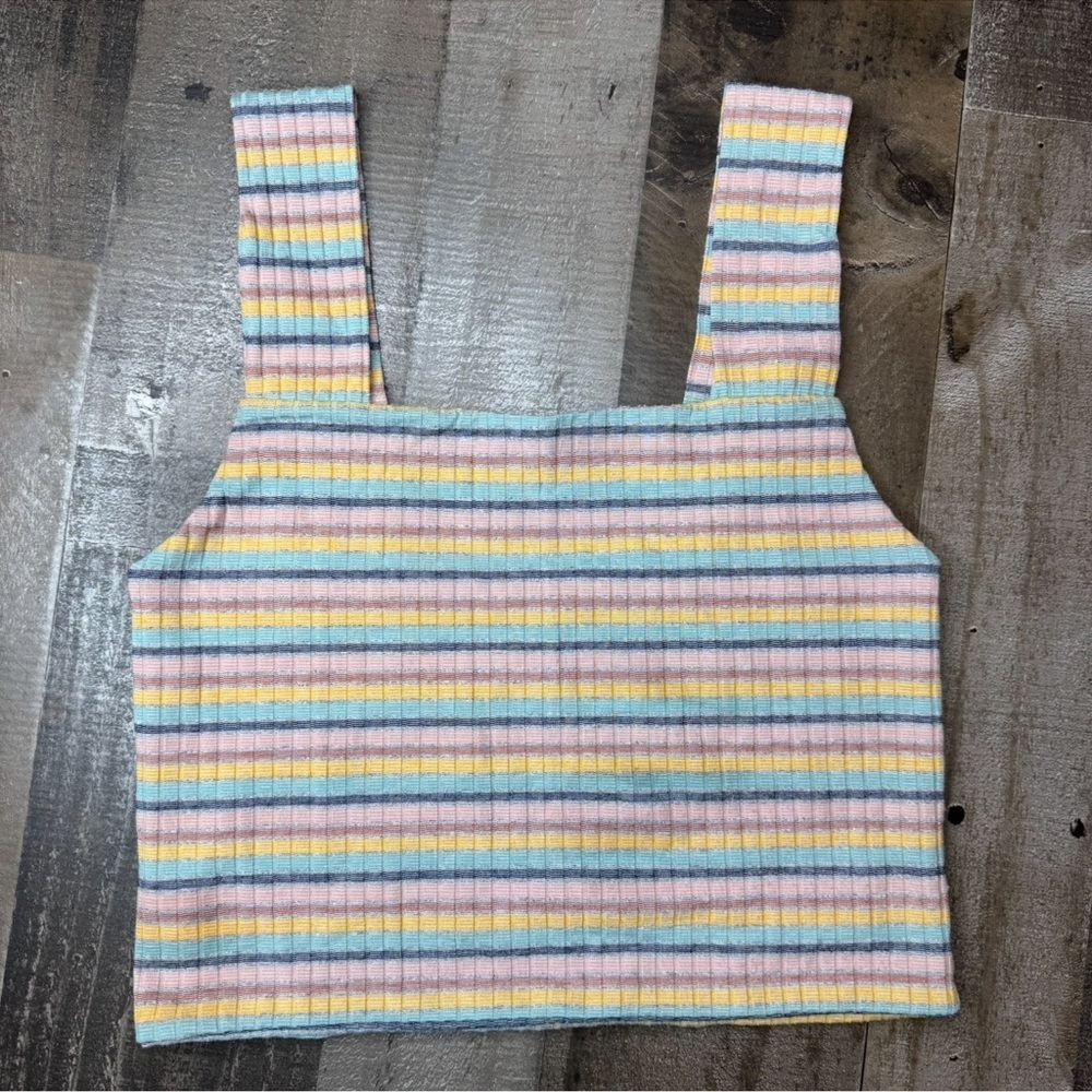 American Eagle Ribbed Crop Tank Top size Medium